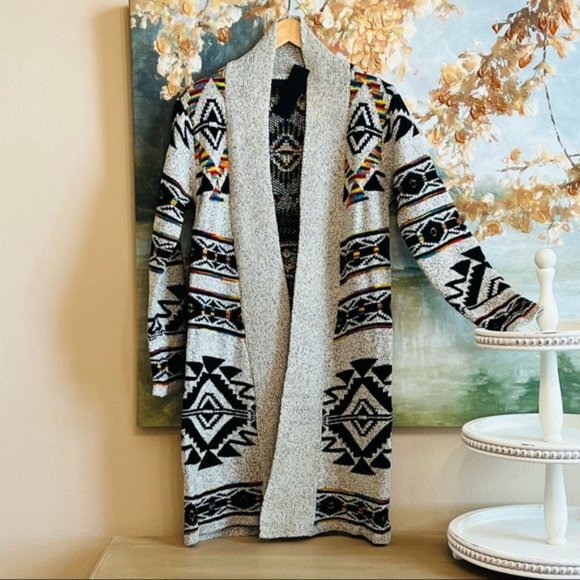 Aztec Print Cardigan Open Front Long NEW - Picture 2 of 8
